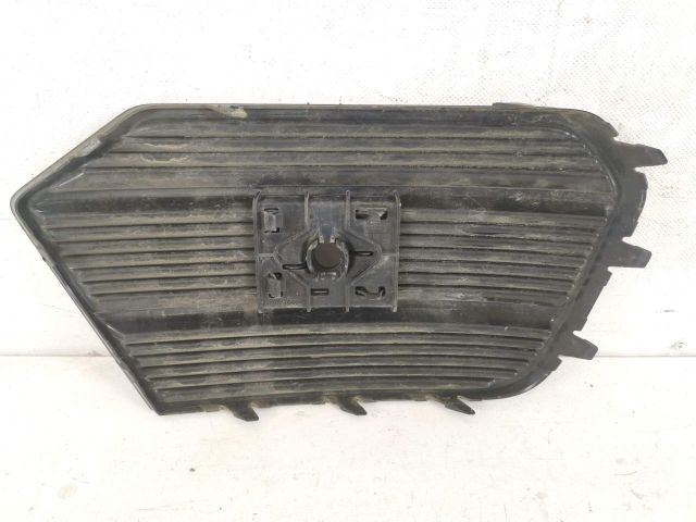 bontott AUDI Q3 Bal Ködzárófény Keret