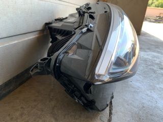 bontott AUDI Q3 Bal Ledes Fényszóró