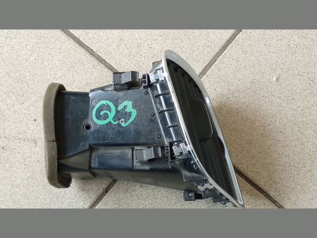 bontott AUDI Q3 Bal Szellőző