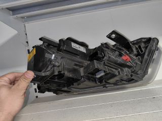 bontott AUDI Q3 Bal Xenon Fényszóró