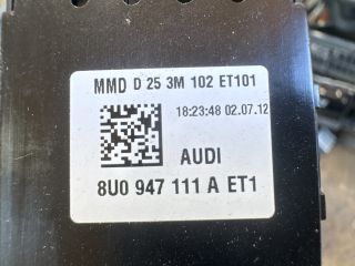 bontott AUDI Q3 Beltér Világítás Hátsó