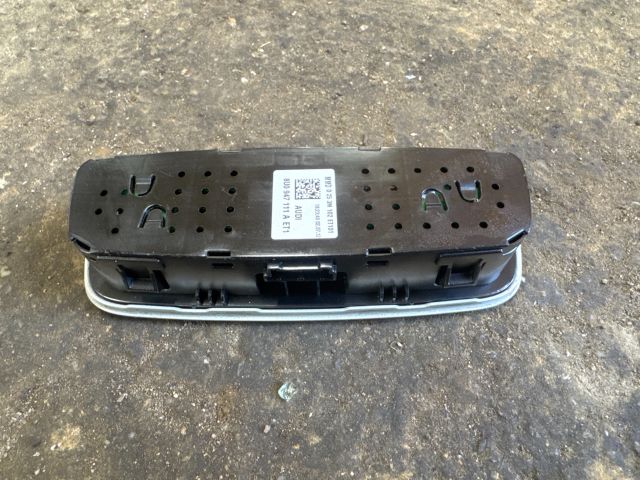 bontott AUDI Q3 Beltér Világítás Hátsó