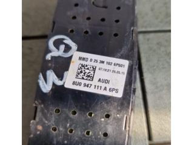 bontott AUDI Q3 Beltér Világítás Hátsó