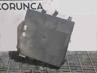 bontott AUDI Q3 Biztosítéktábla Utastér