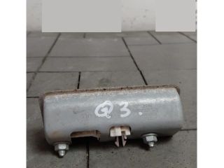 bontott AUDI Q3 Csomagtérajtó Kilincs