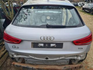 bontott AUDI Q3 Csomagtérajtó (Részeivel)