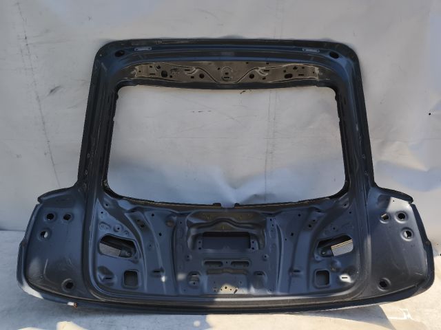 bontott AUDI Q3 Csomagtérajtó (Üres lemez)