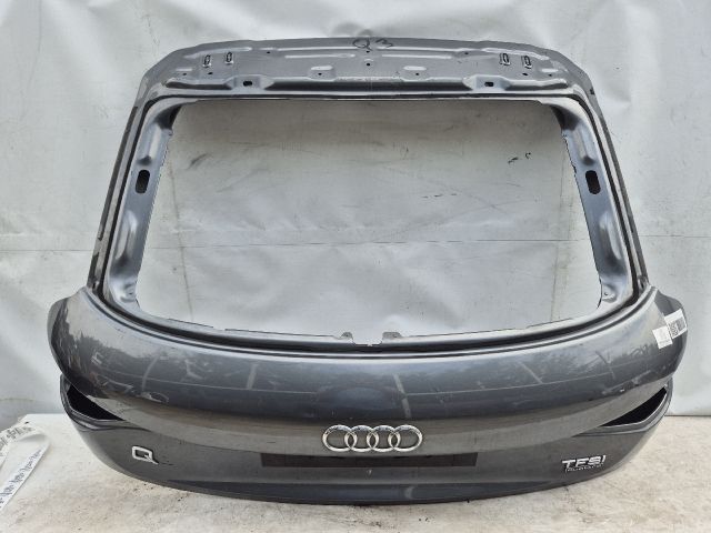 bontott AUDI Q3 Csomagtérajtó (Üres lemez)