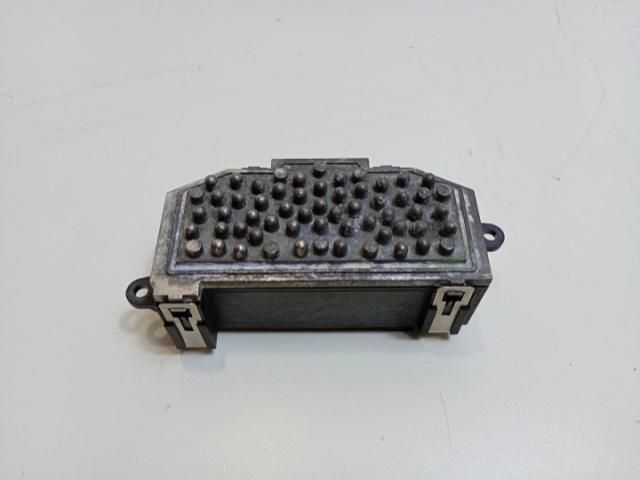 bontott AUDI Q3 Előtét Ellenállás Fűtőmotor