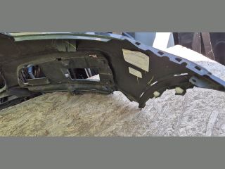 bontott AUDI Q3 Első Lökhárító (Üresen)