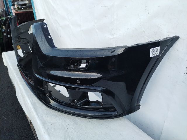 bontott AUDI Q3 Első Lökhárító (Üresen)