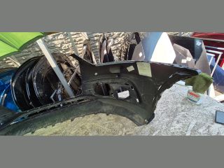 bontott AUDI Q3 Első Lökhárító (Üresen)