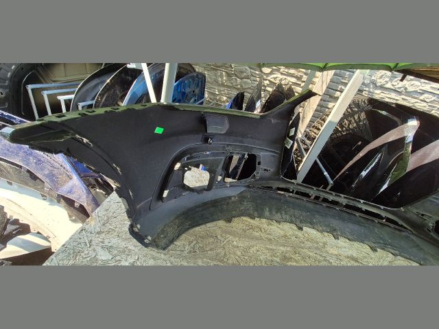 bontott AUDI Q3 Első Lökhárító (Üresen)