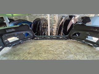 bontott AUDI Q3 Első Lökhárító (Üresen)