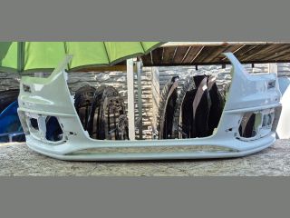 bontott AUDI Q3 Első Lökhárító (Üresen)