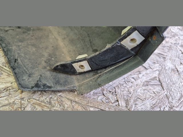 bontott AUDI Q3 Első Lökhárító (Üresen)