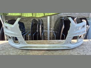 bontott AUDI Q3 Első Lökhárító (Üresen)