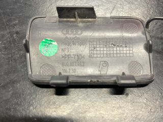 bontott AUDI Q3 Első Vonószem Burkolat