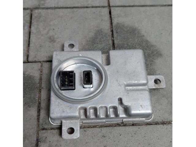 bontott AUDI Q3 Fényszóró Elektronika