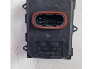 bontott AUDI Q3 Fényszóró Elektronika