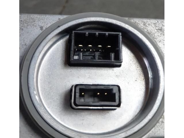 bontott AUDI Q3 Fényszóró Elektronika