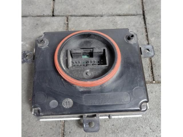 bontott AUDI Q3 Fényszóró Elektronika