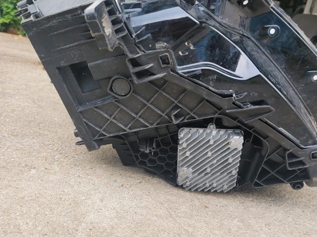 bontott AUDI Q3 Fényszóró Pár