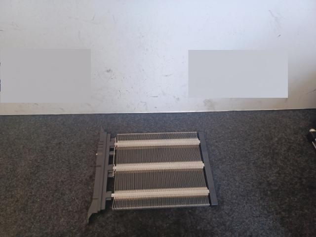bontott AUDI Q3 Fűtőradiátor (Elektromos)