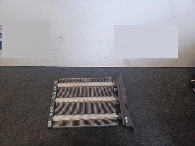 bontott AUDI Q3 Fűtőradiátor (Elektromos)