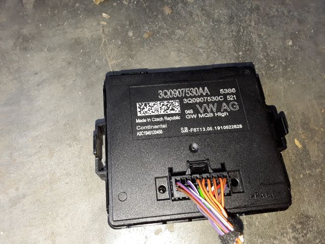 bontott AUDI Q3 Gateway Elektronika