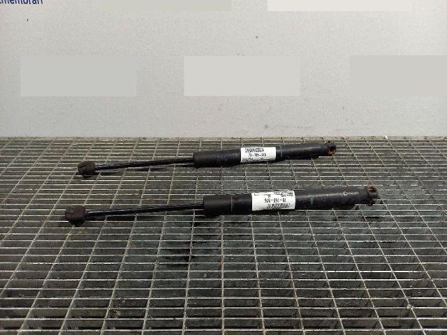 bontott AUDI Q3 Gázrugós Kitámasztó Teleszkóp Csomagtérajtó (Pozíciófüggetlen)