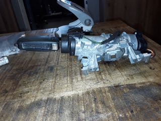 bontott AUDI Q3 Gyújtáskapcsoló Házzal