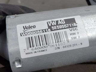 bontott AUDI Q3 Hátsó Ablaktörlő Motor