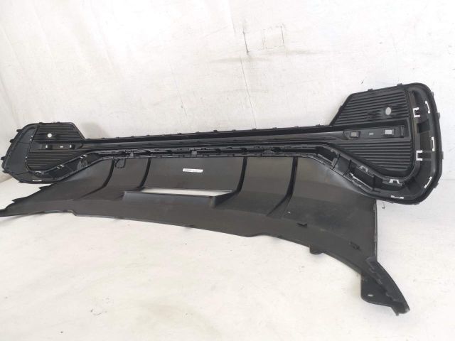 bontott AUDI Q3 Hátsó Lökhárító Alsó (Műanyag)