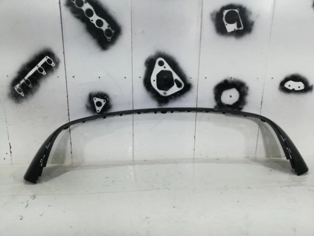 bontott AUDI Q3 Hátsó Lökhárító Légterelő