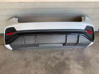 bontott AUDI Q3 Hátsó Lökhárító (Részeivel)