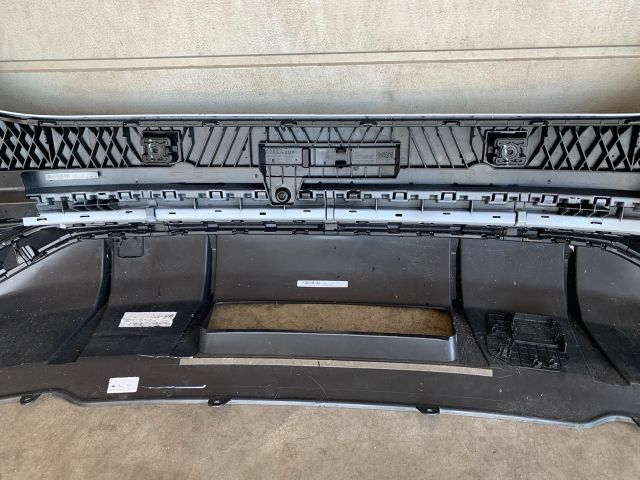 bontott AUDI Q3 Hátsó Lökhárító (Részeivel)