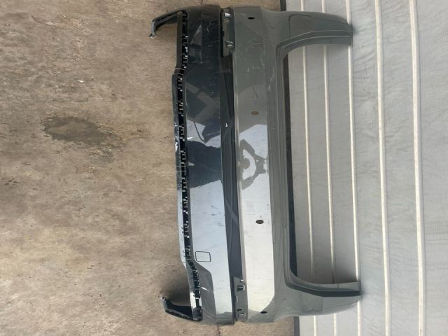 bontott AUDI Q3 Hátsó Lökhárító (Üresen)