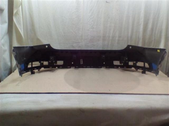 bontott AUDI Q3 Hátsó Lökhárító (Üresen)