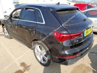 bontott AUDI Q3 Hátsó Lökhárító (Üresen)