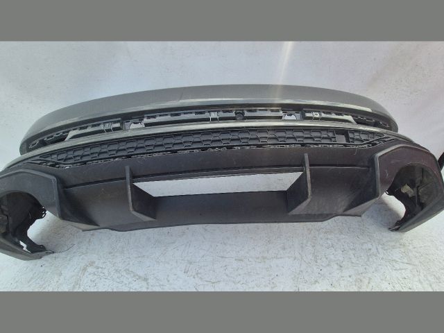 bontott AUDI Q3 Hátsó Lökhárító (Üresen)