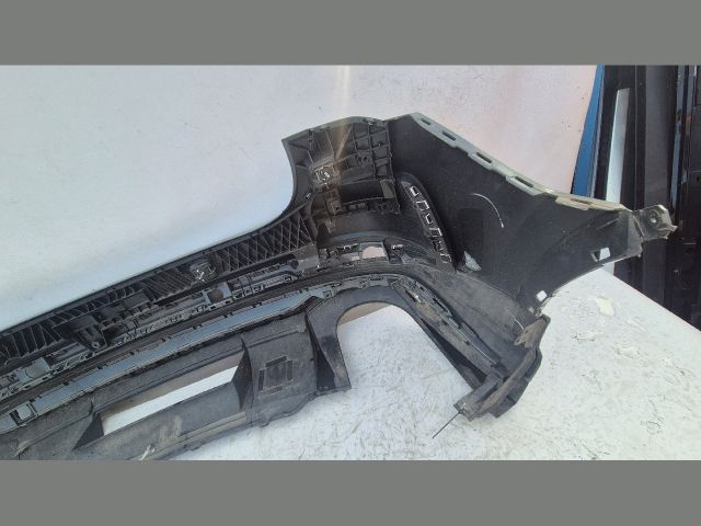 bontott AUDI Q3 Hátsó Lökhárító (Üresen)