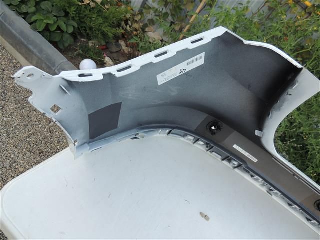 bontott AUDI Q3 Hátsó Lökhárító (Üresen)