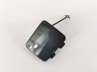 bontott AUDI Q3 Hátsó Vonószem Burkolat