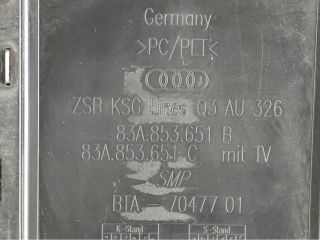 bontott AUDI Q3 Hűtőrács