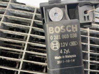 bontott AUDI Q3 Izzító Relé