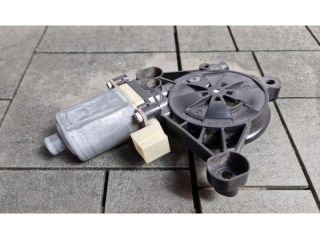 bontott AUDI Q3 Jobb első Ablakemelő Motor