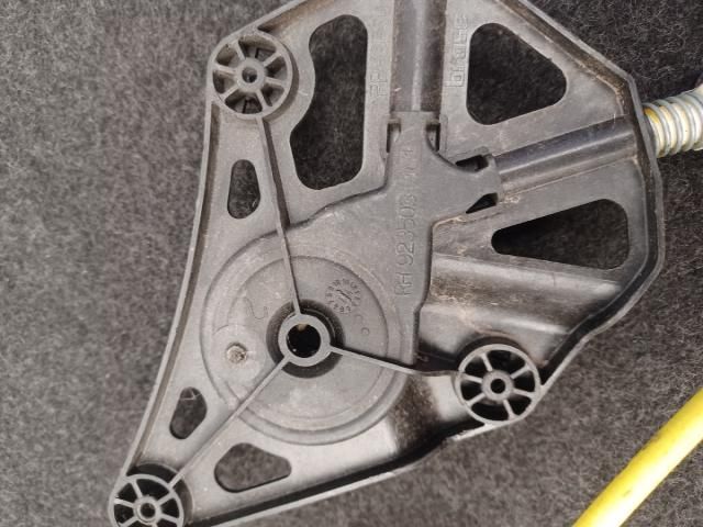 bontott AUDI Q3 Jobb első Ablakemelő Szerkezet (Elektromos)