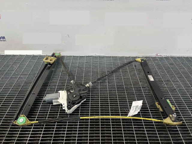 bontott AUDI Q3 Jobb első Ablakemelő Szerkezet (Elektromos)