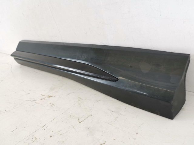 bontott AUDI Q3 Jobb első Ajtó Díszléc